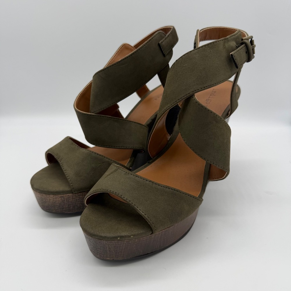Indigo rd. Irkamryn Olive Green Faux Suede Platform Wedge Sandals 8.5M